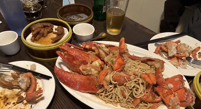 Honey Court Seafood Restaurant 8