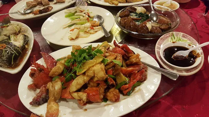 Honey Court Seafood Restaurant 10