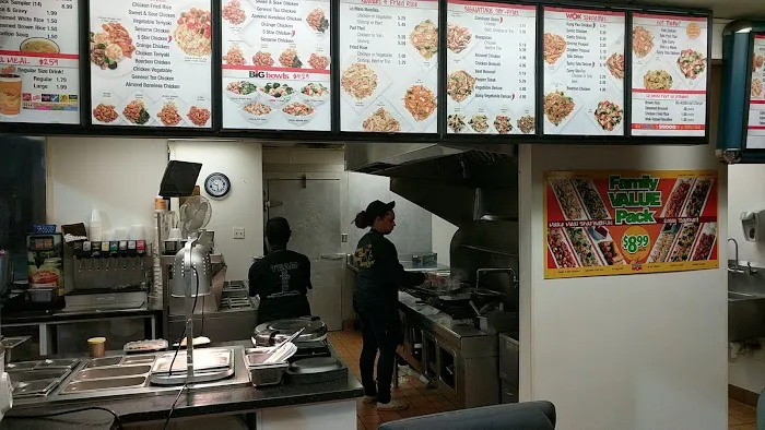 Magic Wok 4
