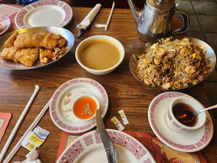 Golden Lily Chinese Restaurant 1