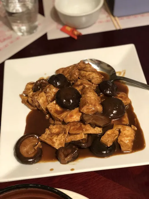 BM Chen Chinese American Restaurant 1