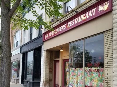 Mayflowers Chinese Restaurant 0