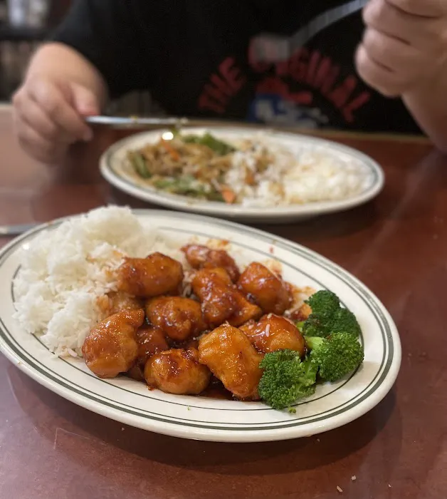 Hong Kong Cafe | Chinese & Cantonese Restaurant 4