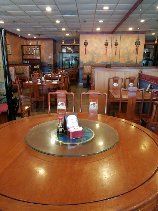Pearl's Chinese Restaurant 15