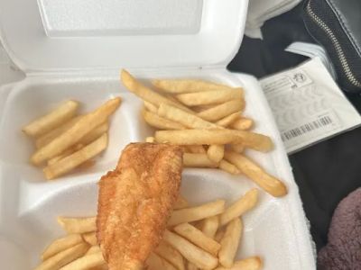 Happy Star -Tasty Wings 0