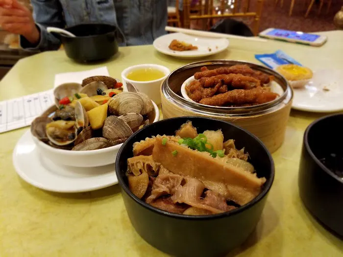 China Pearl Restaurant 1