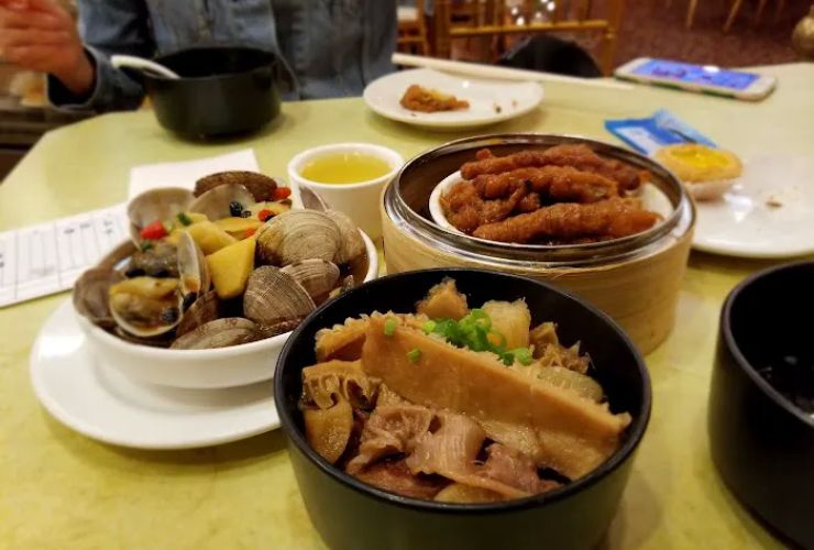 China Pearl Restaurant 0