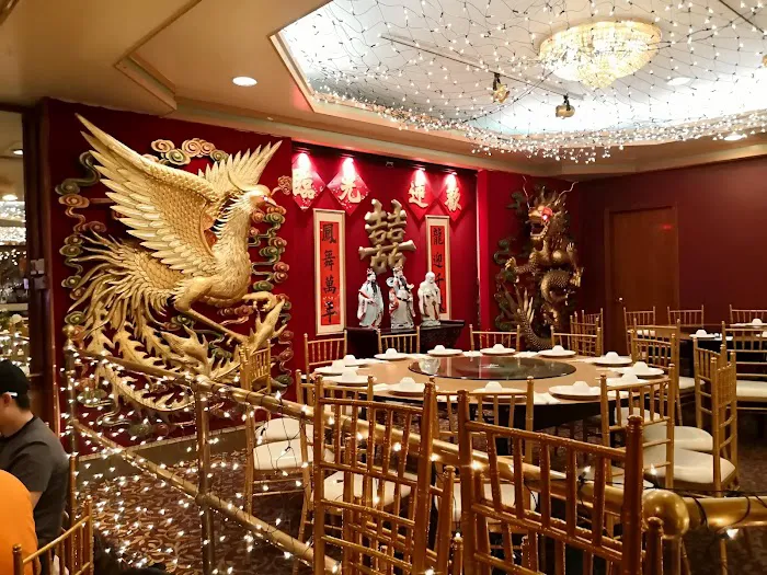 China Pearl Restaurant 10