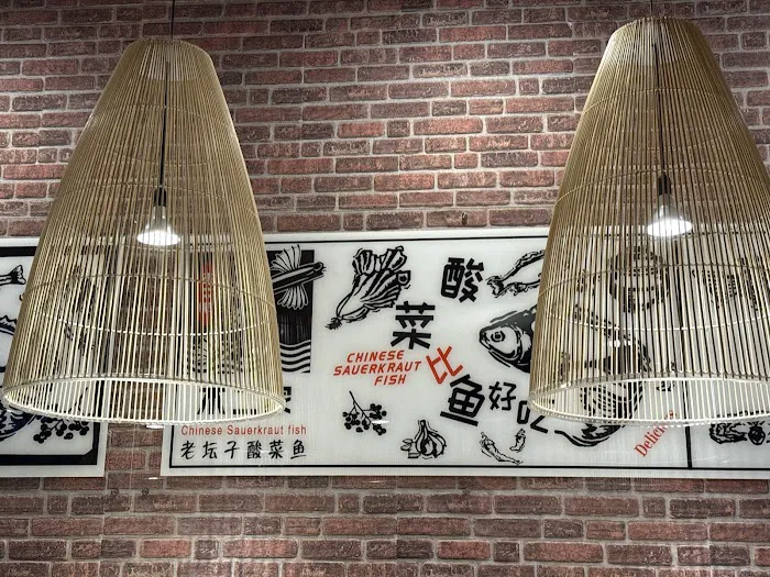 B2J Tasty Pot Allston 不二家酸菜鱼 Allston 10