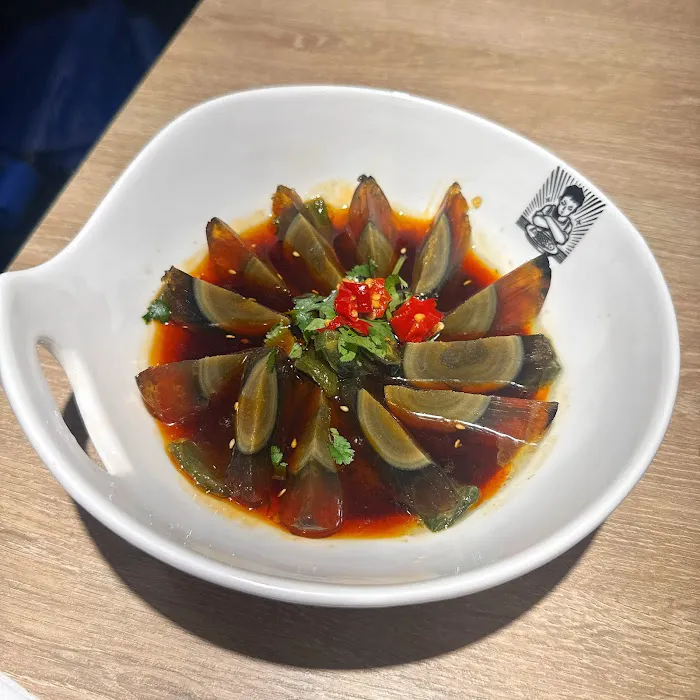 B2J Tasty Pot Allston 不二家酸菜鱼 Allston 2