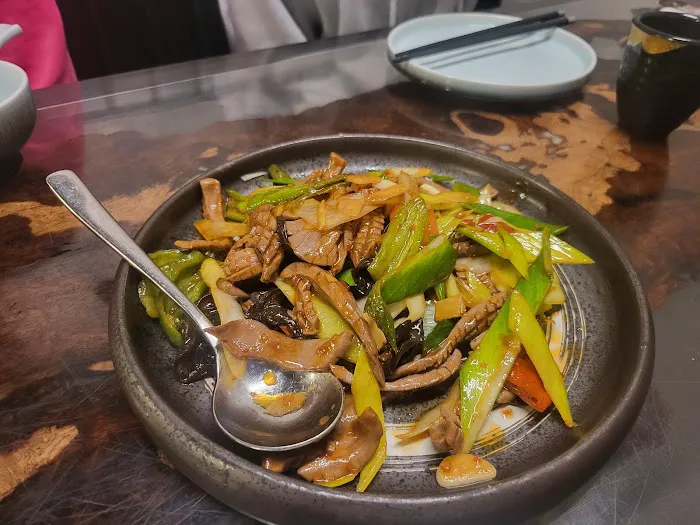 Hundred Miles Chinese Restaurant 6