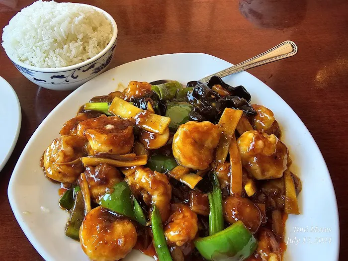 Zoe’s Chinese Restaurant 4