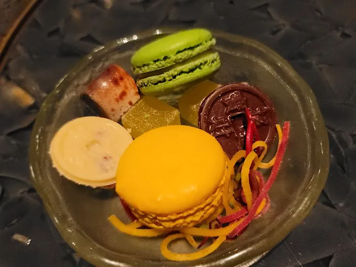 Red Plate 7