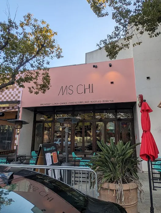 Ms. Chi Cafe 8