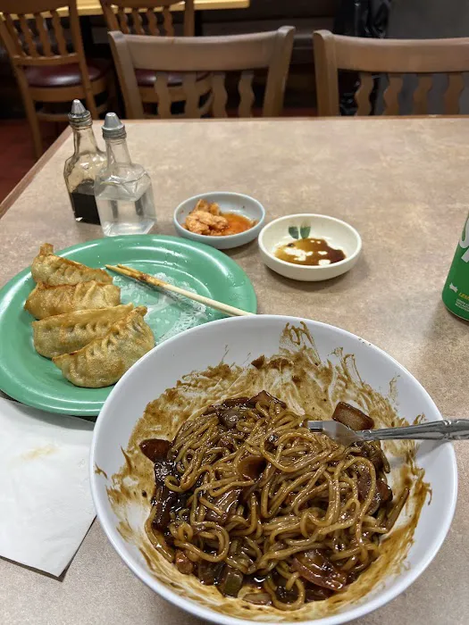 Jin's Chinese Kitchen 2