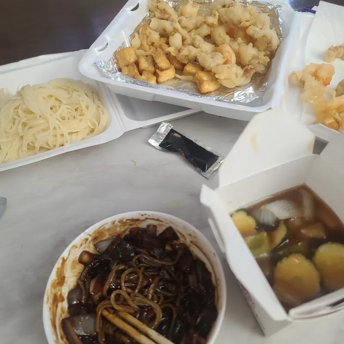 Jin's Chinese Kitchen 7