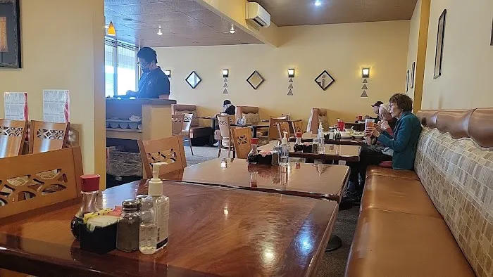Rising Star Chinese Eatery 6
