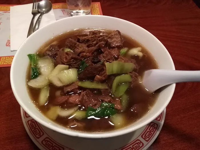 Yummi House Chinese Cuisine 6
