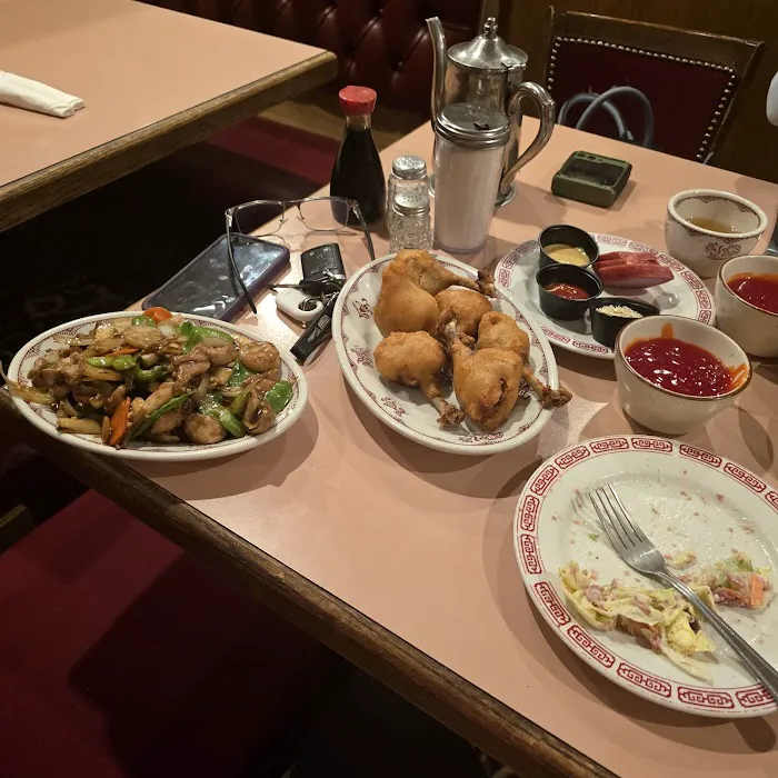 Quik Wok Restaurant 5