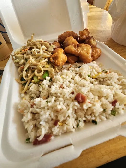 North End Chinese Restaurant 9
