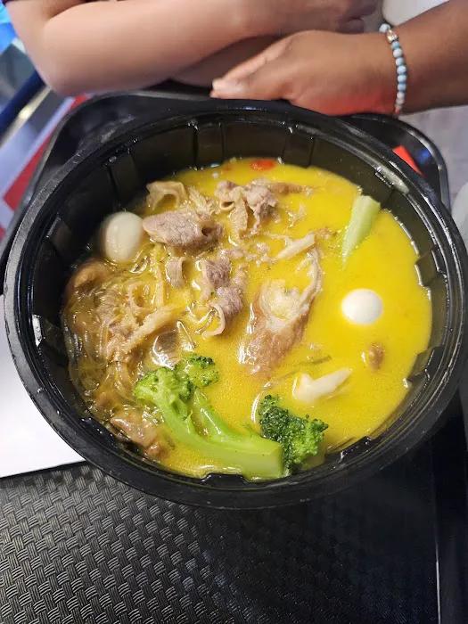 Show Hotpot秀海福麻辣烫 4