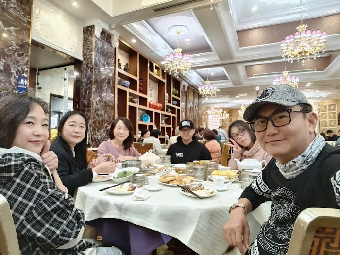J Zhou Oriental Cuisine 2