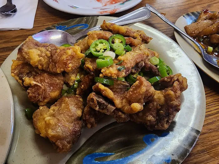 Fu Wing Low 5