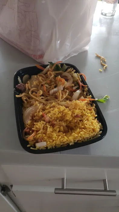 Yums Chinese Restaurant 3