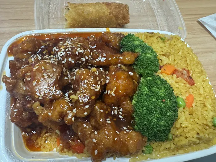 Tasty Wok 4