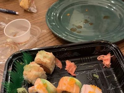 Komaqi Sushi & Chinese Food 0