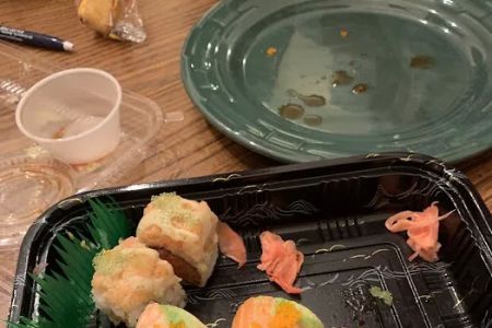 Komaqi Sushi & Chinese Food