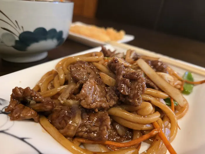 Yum Yum Asian Fusion .Chinese food Japanese food and thai 4