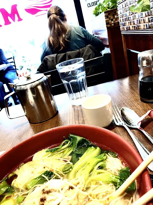 Mee Noodle Shop & Grill 1
