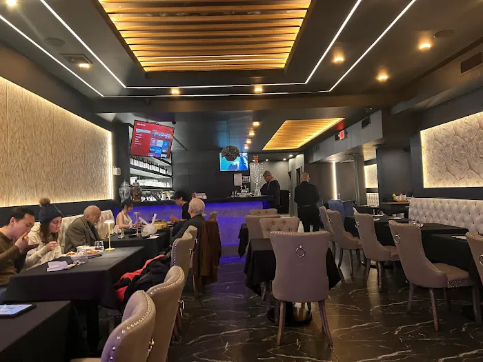 Fan Szechuan Restaurant & Bar 大宅门餐厅酒吧 6