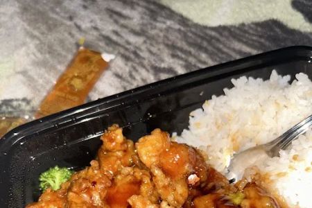 Ming River Chinese Restaurant