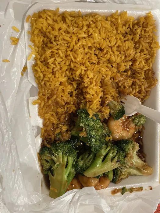 New Shanghai Chinese Restaurant 8