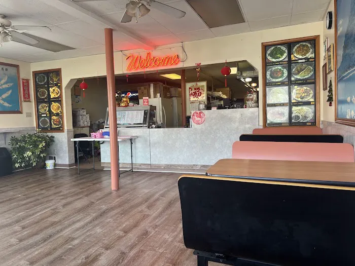 Ming's Restaurant 5