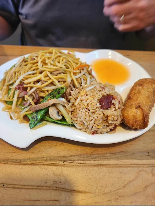Jia Mei Asian Kitchen 3