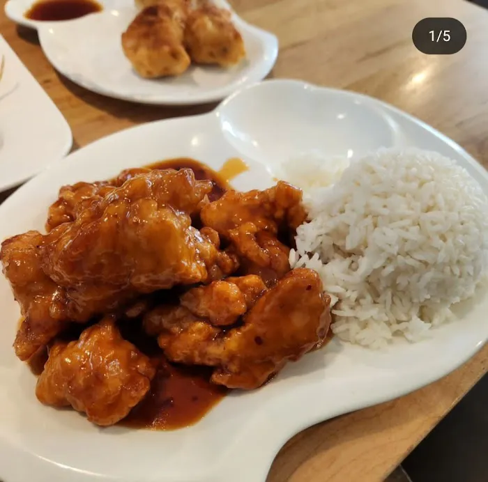 Jia Mei Asian Kitchen 2