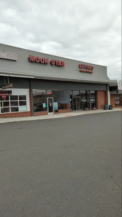 Moon Star Chinese Restaurant 1
