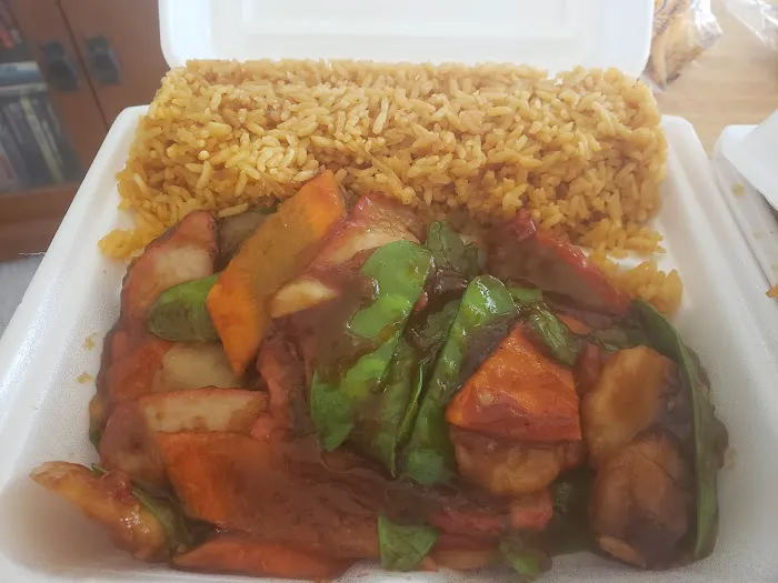 Happy Wok Chinese Restaurant 10