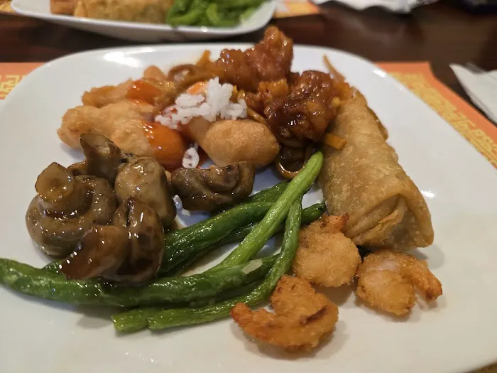 Chen's Kitchen 3