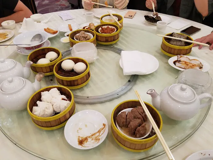 New Phoenix Seafood Restaurant 1