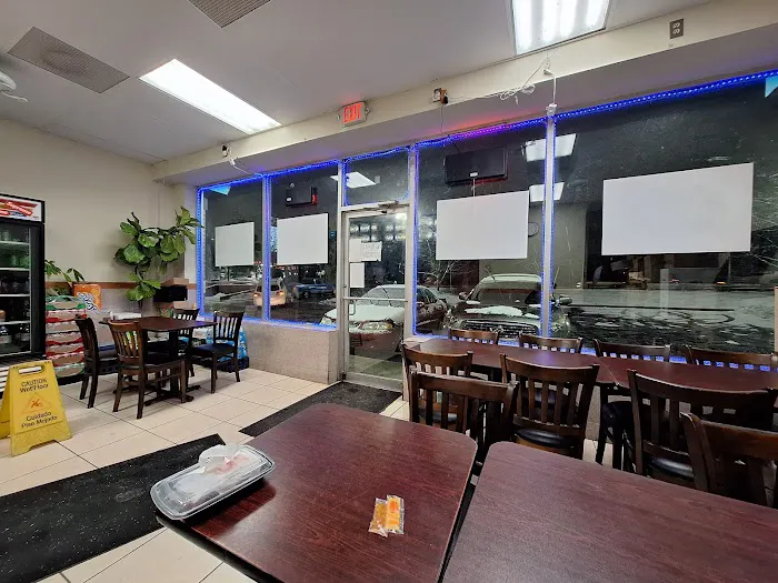 Hot Wok Chinese Restaurant 5