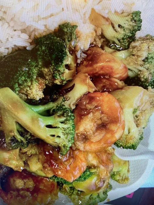 Hot Wok Chinese Restaurant 6