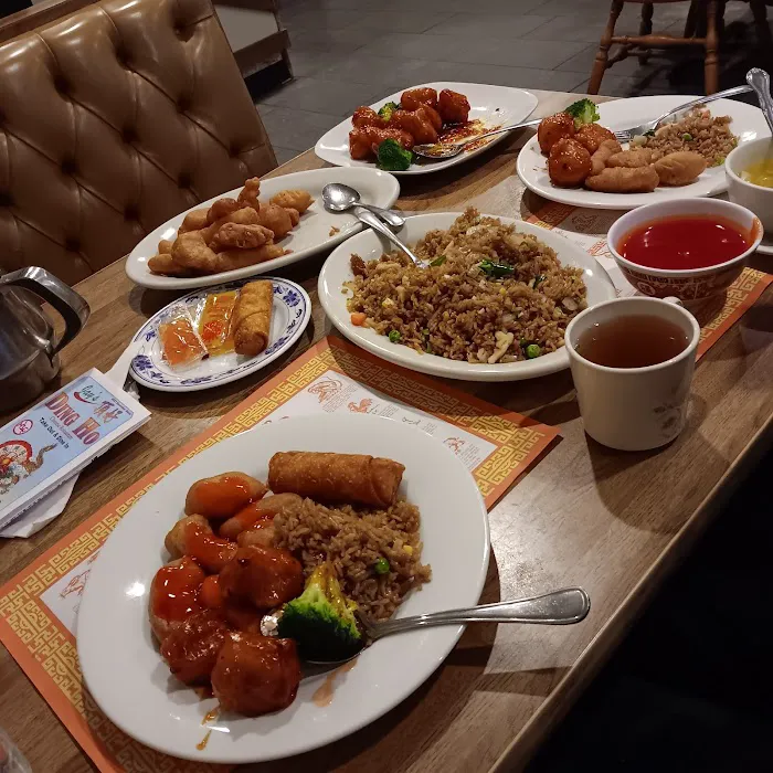 Jays Ding Ho Chinese Restaurant 7