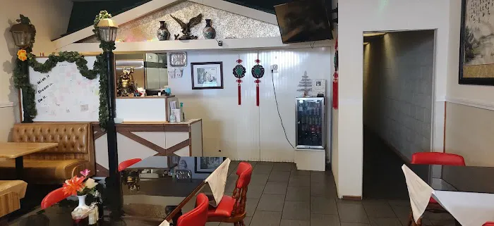 Jays Ding Ho Chinese Restaurant 4
