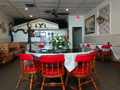 Jays Ding Ho Chinese Restaurant 0