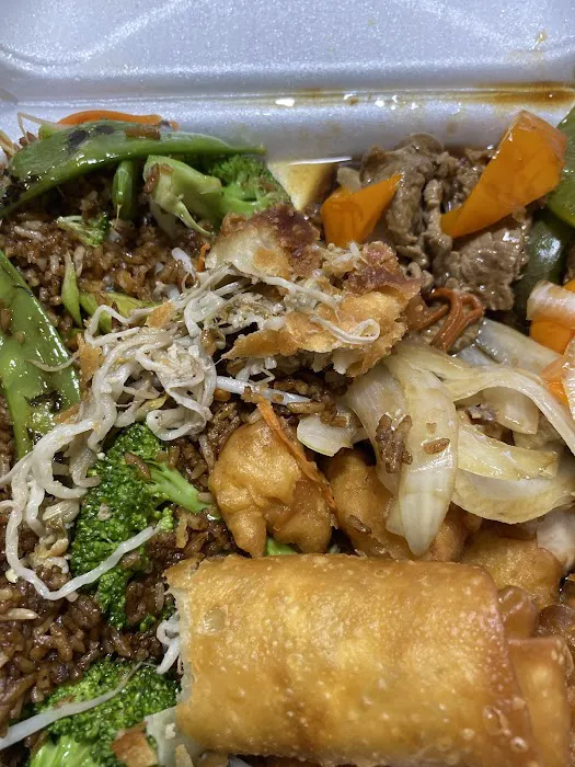 Leong's Chinese Carry Out 9