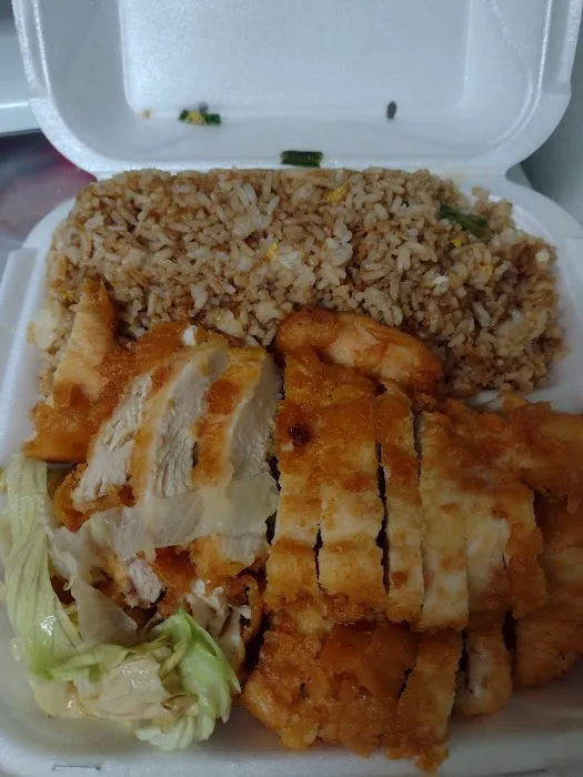 Wing Wong Carryout Restaurant 8